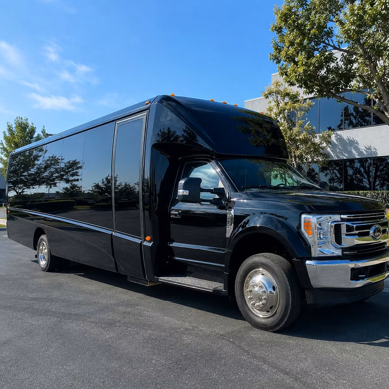 15 passenger minibus