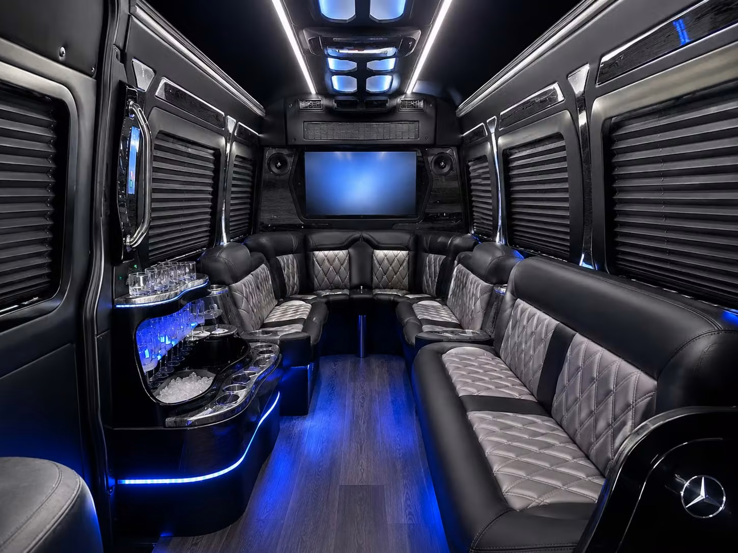 bus rental options for boynton beach trips