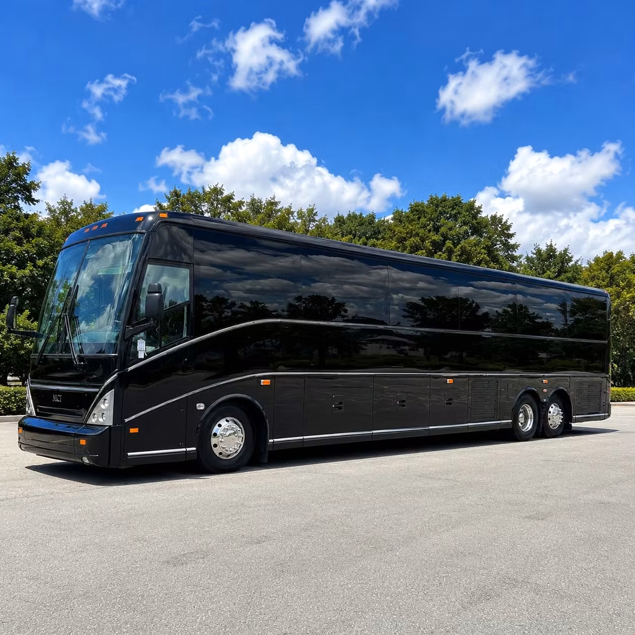 choose the right bus for your boynton beach concert group big or small