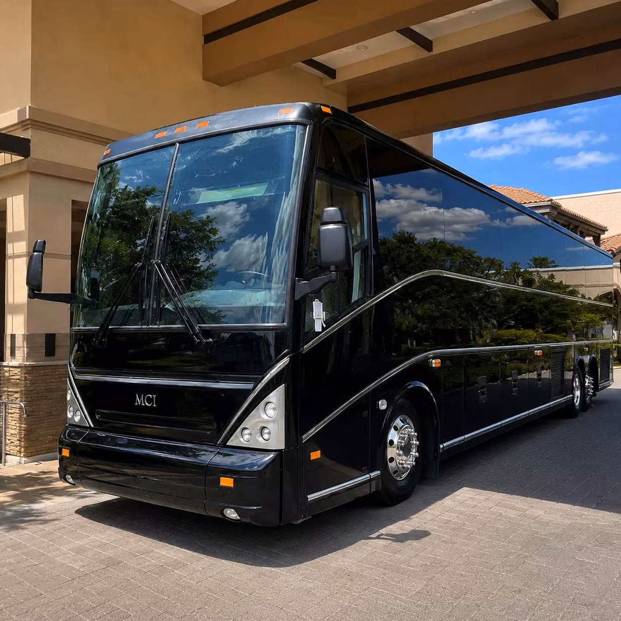 with boyntonbeachcharterbus com you ll never miss a show at seminole casino coconut creek